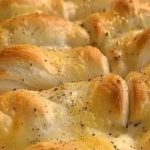Cheesy Garlic Chicken Wraps