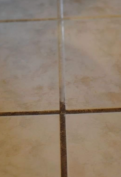 How to Clean Your Bathroom Floor (And Make It Smell Amazing!)