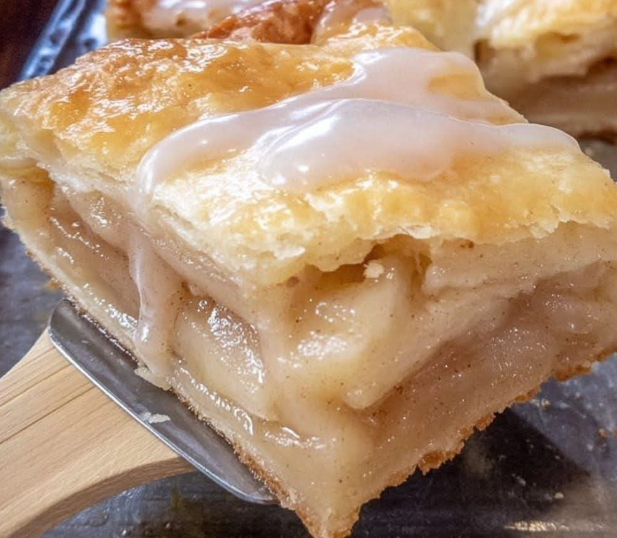 Chicago-Style Bakery Apple Slices