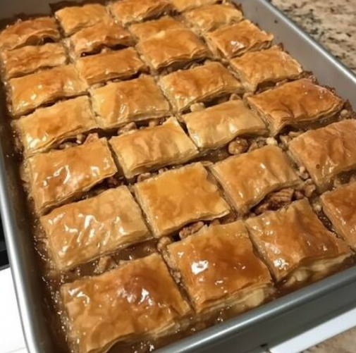 Christmas Baklava – The Perfect Holiday Treat