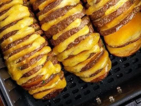 Deliciously crispy and cheesy hasselback potatoes cooked in the air fryer