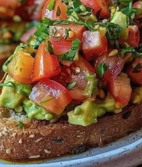 Delicious Smashed Avocado Bruschetta