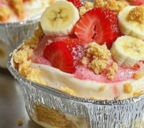 Strawberry Cheesecake Banana Pudding