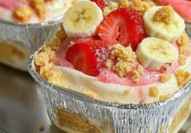 Strawberry Cheesecake Banana Pudding