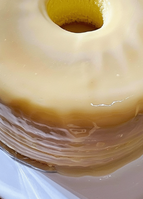 Pineapple Sour Cream Pound Cake: Moist, Tangy, and Irresistibly Sweet