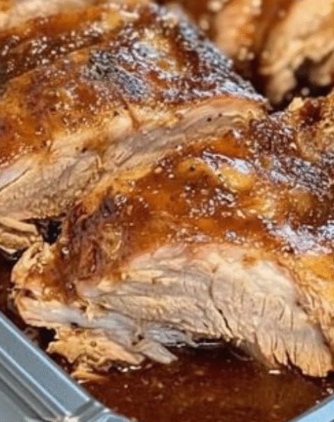 3-Ingredient Slow Cooker Kalua Pig: A Taste of Hawaiian Tradition from Your Kitchen