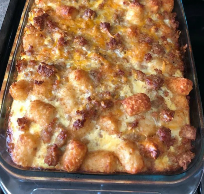 Tater Tot Breakfast Casserole: The Ultimate Cozy Morning Favorite