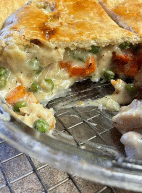 Skillet Chicken Pot Pie: A Comforting Classic Made Easy