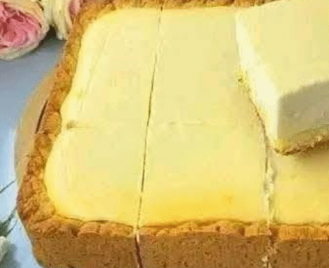 A Timeless Italian Classic: Torta della Nonna