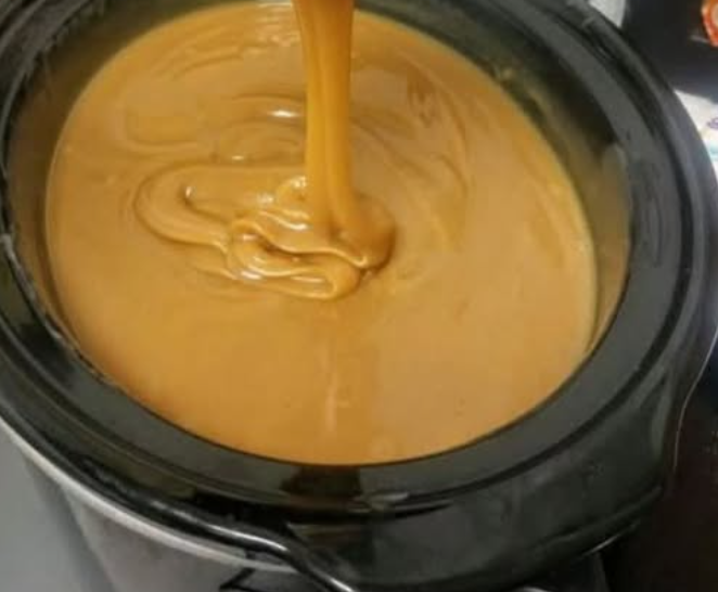 Thick Caramel Sauce Recipe: The Ultimate Creamy, Buttery Dessert Topping